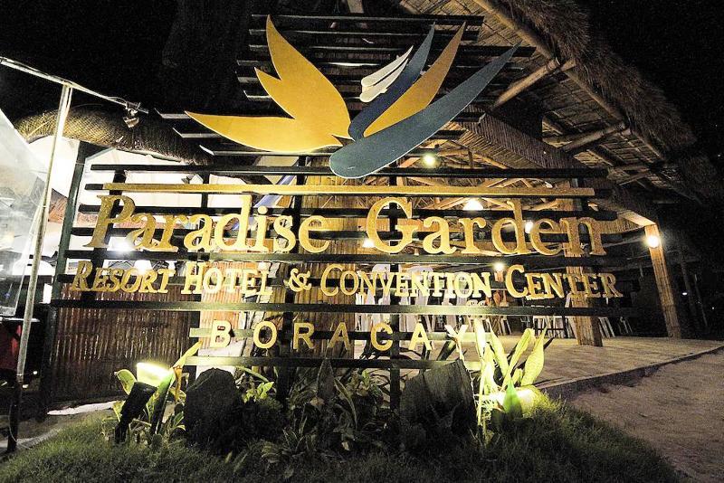 One Mgm Boracay Resort Village Manocmanoc エクステリア 写真